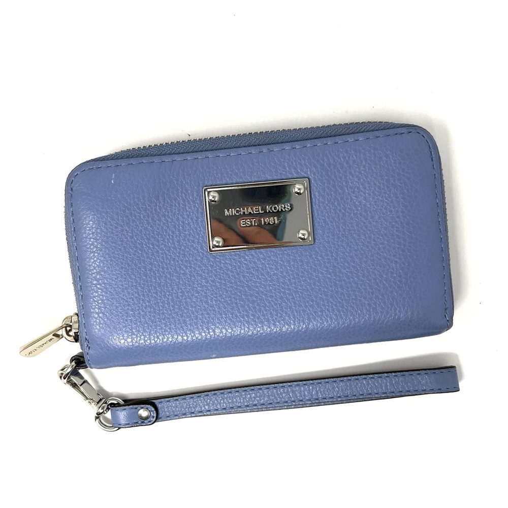Michael Kors Jet Set Blue Pebbled Leather Zip Around Phone Wristlet Wallet